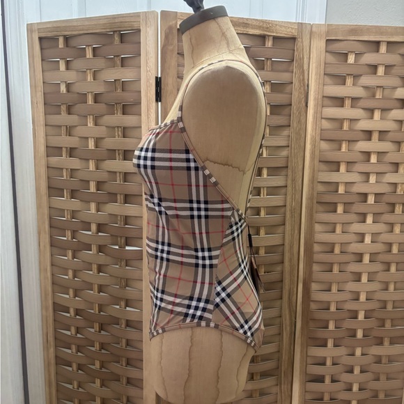 Burberry bathing suit - Picture 4 of 9